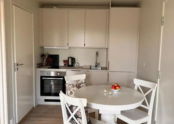 Peaceful Rural Oasis Close To Torp And Stokke Town Centre Apartment *